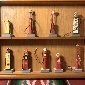 Collectible Danbury mint mini gas pumps.